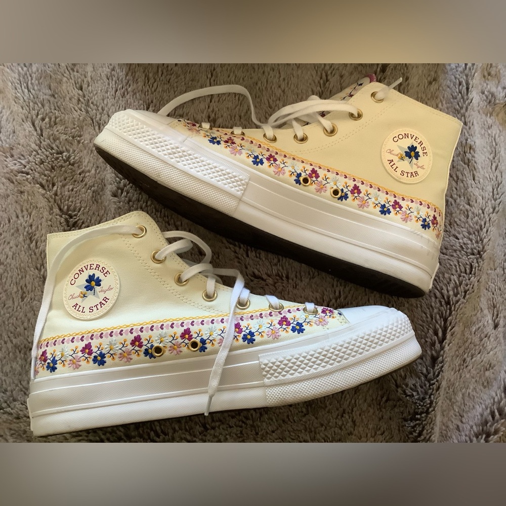 Converse High Top Sneakers White with Multicolor Floral Trim